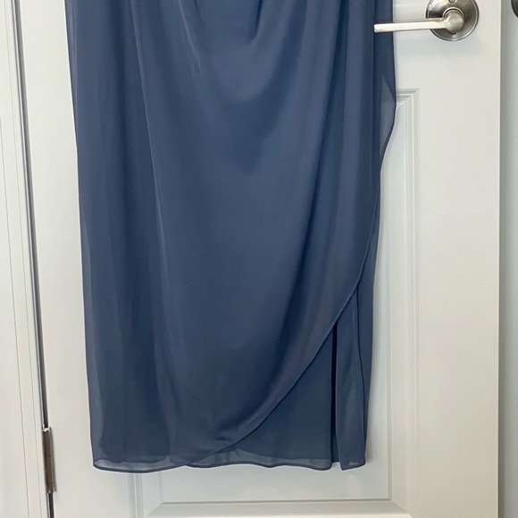 Lovely blue gown by Alex Evenings - Picture 7 of 10